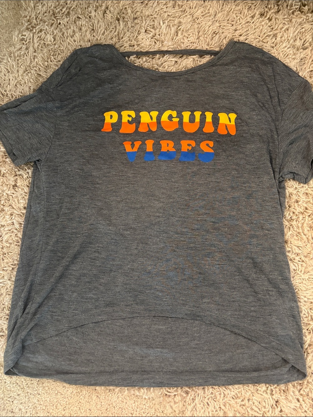 Graphic high-low Tee